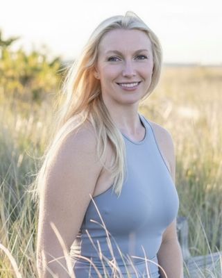 Photo of Jennifer Thomasson, Licensed Professional Counselor