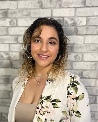 Photo of Anita Sepasi, Registered Psychotherapist (Qualifying)