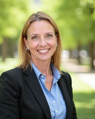 Photo of Tonya Hood, Psychiatric Nurse Practitioner, MSN