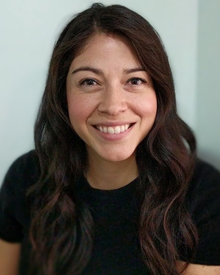 Photo of Rossana Sida, Marriage & Family Therapist in Sawtelle, Los Angeles, CA