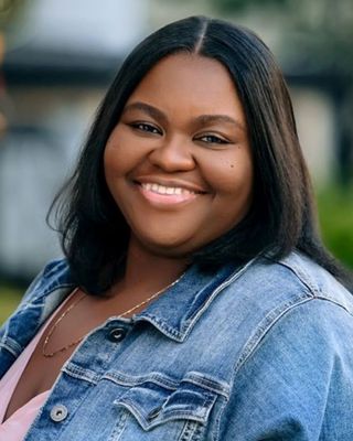 Photo of Ariel Burns, Licensed Professional Counselor, LPC