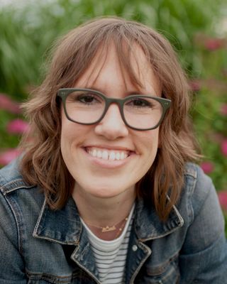 Photo of Kara Holthaus, Counselor, MA, LGPC