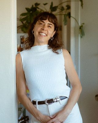 Photo of Diana Aberizk, Marriage & Family Therapist Associate, AMFT
