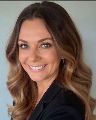 Photo of Sarah Listberger, Pre-Licensed Professional