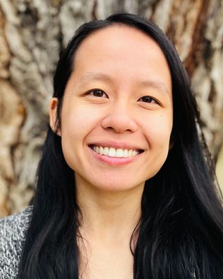 Photo of Liz Zhou, Licensed Professional Counselor Candidate in Boulder, CO