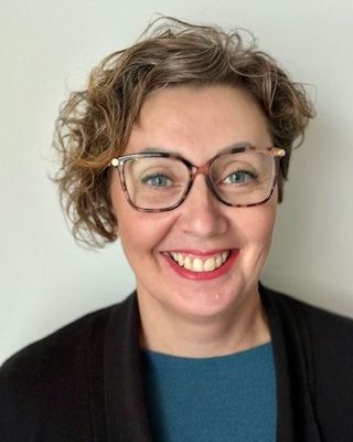 Photo of Heather Pearson - Heather Pearson | Anxiety | Career Stress | ADHD, Registered Psychotherapist (Qualifying), RP(Q), Intern