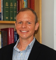 Gallery Photo of Dr. Kai Syvertsen, our Clinical Director