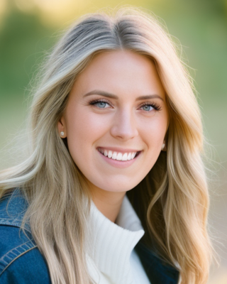 Photo of Rhiana Holmes, Licensed Professional Counselor in Denver, CO