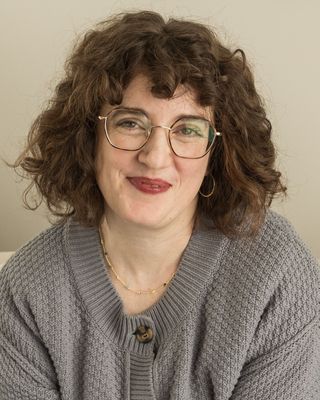 Photo of Carrie Potter, Counselor, MA, LMHC