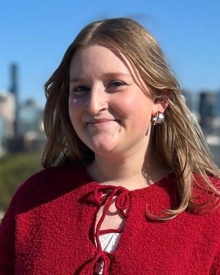 Photo of Paili Bachrach, Pre-Licensed Professional, MSW, LSW