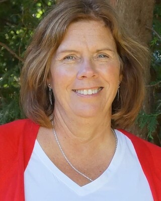 Photo of Karen Jay-Moore, Registered Psychotherapist in Barrie, ON