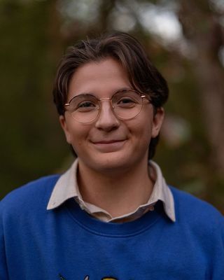 Photo of Ezra McCain, Clinical Social Work/Therapist, MSSW, CSW