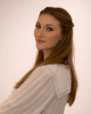 Photo of Hannah Alexandra Stern, Marriage & Family Therapist Associate, MA, AMFT