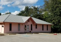 Gallery Photo of Our clinic is welcoming and friendly.  We are centrally located in Austin at 2824 South Congress Ave.