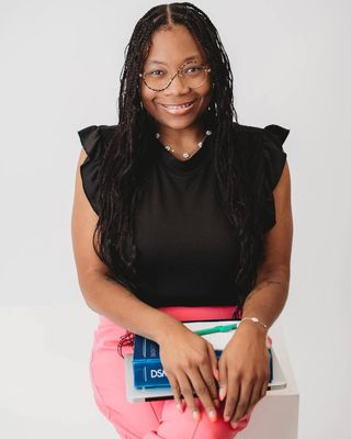 Photo of Dr. Jermeckia Sandefer, Licensed Professional Counselor, PhD