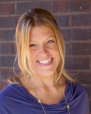 Photo of Sarah Long, Psychologist, LCP, CEDS