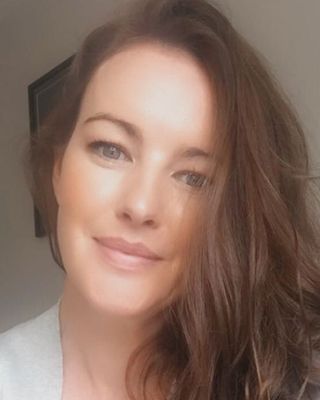 Photo of Sinead Rynn, Psychotherapist, MSc, Pre-Accredited Member IACP