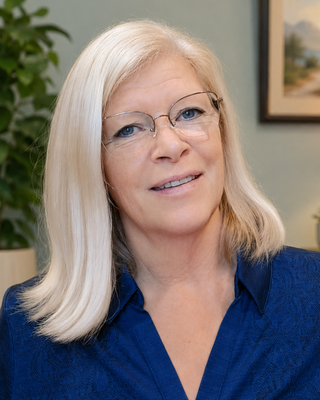 Photo of Angela Tefft, Psychiatric Nurse Practitioner, DNP, ARNP, PMHNP