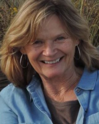 Photo of Veronica McKay, Clinical Social Work/Therapist