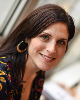 Photo of Dina Zwiebel, LCPC, PMH-C