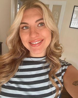 Photo of Abigail Law, Counsellor, MBACP