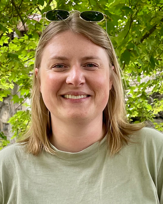Photo of Nicole Hinitt, Registered Social Worker, MSW, RSW