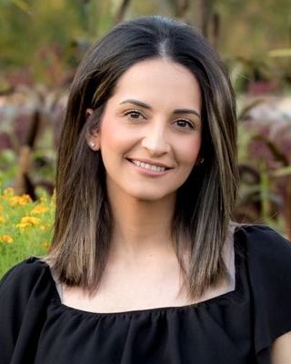 Photo of Aya Abdulkarim, Registered Psychotherapist (Qualifying) in Ontario
