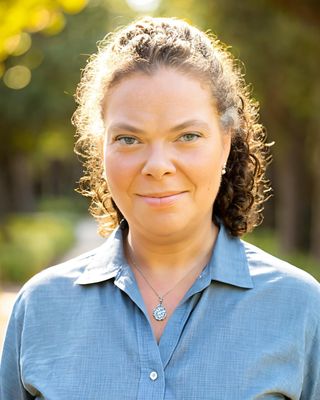 Photo of Julie Yankowsky, Psychiatric Nurse Practitioner, MSN, PMHNP