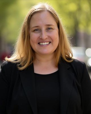 Photo of Nona Kocher, Psychiatrist, MPH, MD