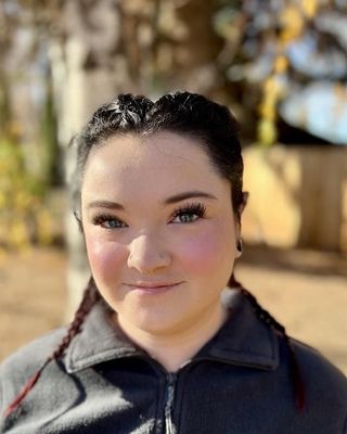 Photo of Caitlin Silveria, Pre-Licensed Professional, QMHP, CADC I