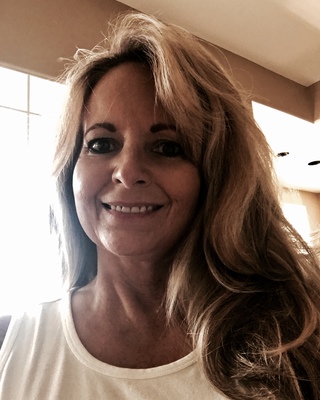 Photo of Claudia (Chloe) Cooper, Licensed Professional Counselor in Scottsdale, AZ