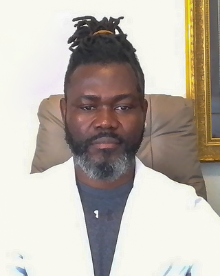 Photo of Roland Tanyi, Psychiatric Nurse Practitioner, PMHNP