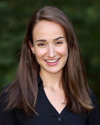 Photo of Dr. Evelyna Kambanis, Psychologist, PhD