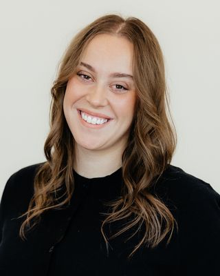 Photo of Shadie Hinde, Pre-Licensed Professional, CMHC-I