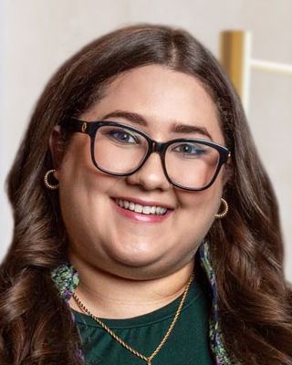 Photo of Dr. Laura Rosas, Psychiatrist, MD