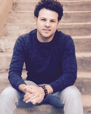 Photo of Zack Borer, Marriage & Family Therapist in Los Angeles, CA