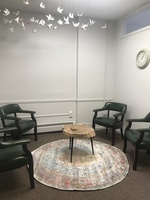 Gallery Photo of Waiting Area - Chardon Office