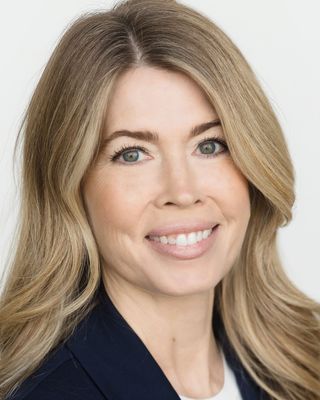 Photo of Amy Marshall, Psychologist, MN, MC, RPsych