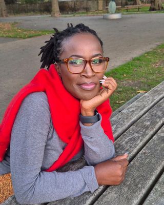 Photo of Denise Damalli Apedu, Psychotherapist, DCounsPsych, MBACP