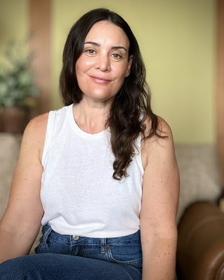 Photo of Alison Eder, Marriage & Family Therapist Associate, AMFT, MA