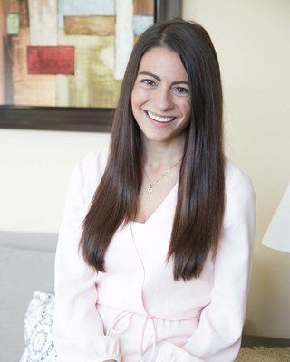 Photo of Lauren Dumont, Psychologist in Cambridge, MA