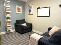 Gallery Photo of N. Phoenix / Paradise Valley Counseling Room