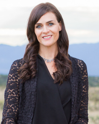 Photo of Traci McMinn-Joubert, Counselor in Los Alamos, NM