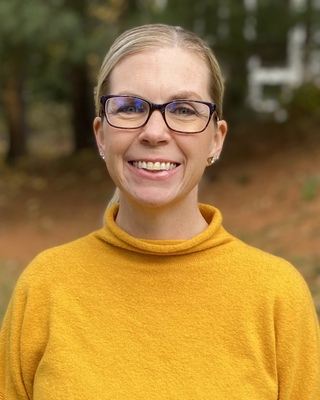 Photo of Stephanie Donahue, Clinical Social Work/Therapist in South Portland, ME