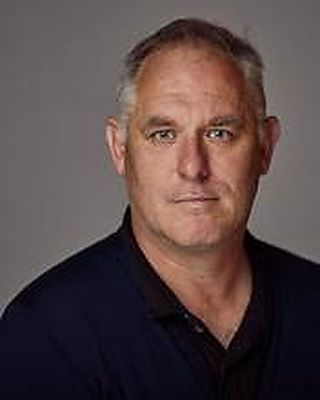 Photo of Andrew Noton, Counsellor, MBACP Accred