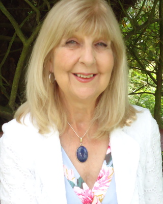 Photo of Jennifer Lyn Carlton, Psychotherapist in BH4, England