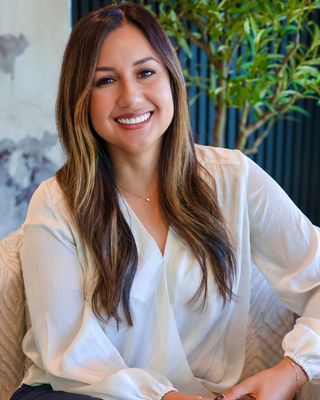Photo of Monique Carroll, Marriage & Family Therapist Associate, MS, AMFT