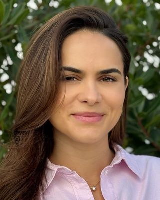 Photo of Natalie Pimenta, Pre-Licensed Professional, MA, APCC