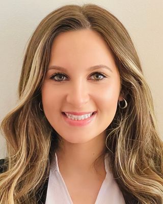 Photo of Danielle Dellaquila, Clinical Social Work/Therapist, LMSW, DBT, CBT