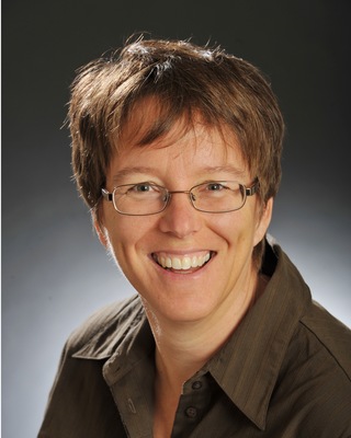 Photo of Abigail Whitney, MA:I, MA:Coun, CCC, RP, Registered Psychotherapist in Ottawa
